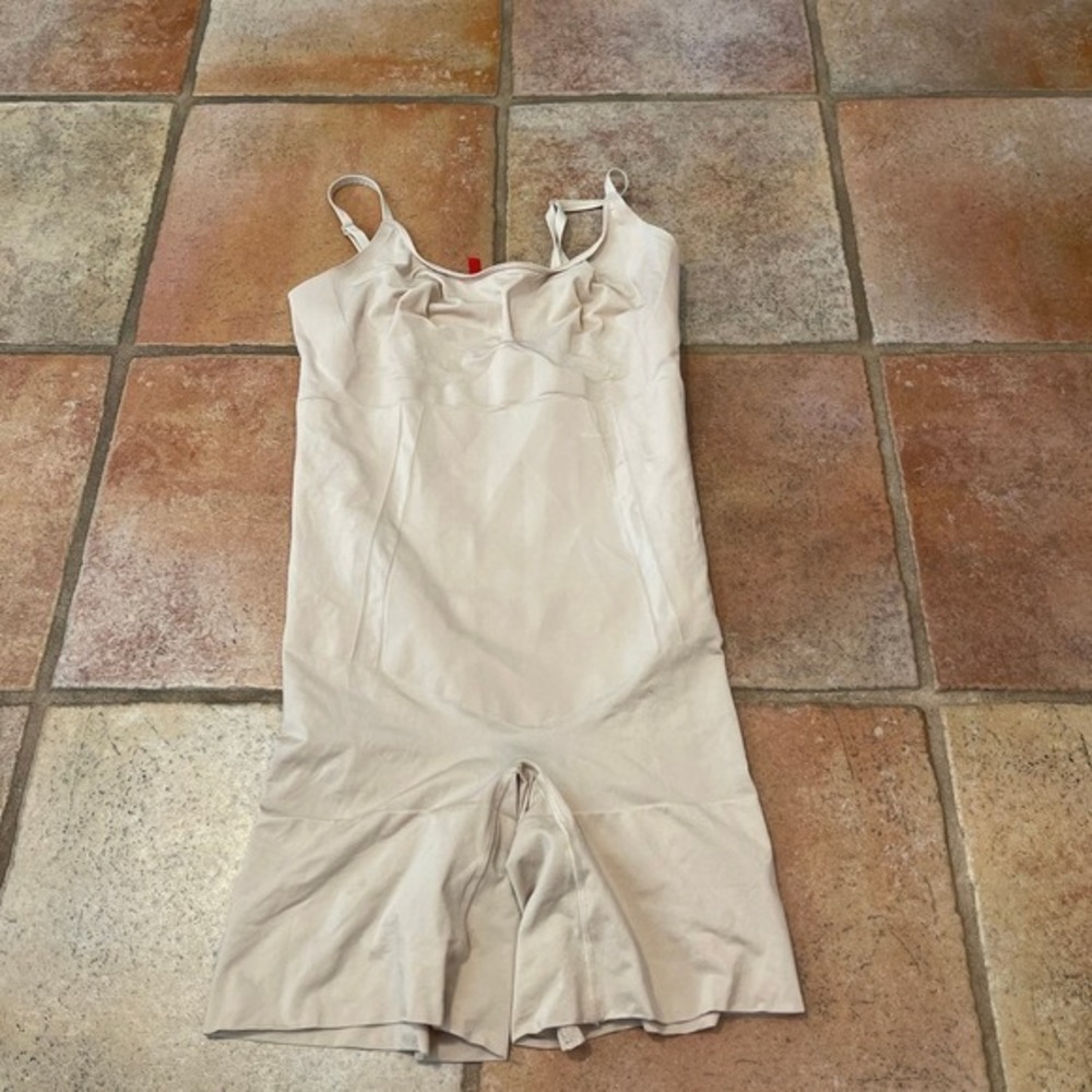 SPANX ONCORE MID THIGH SCULPT CONTROL ONE PIECE SIZE XL